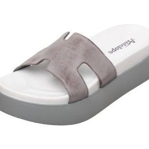 Antelope | Gray & White Savvy Leather Platform Slide